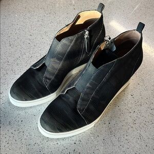 Stylish Linea Paolo Felicia III Wedge Sneakers